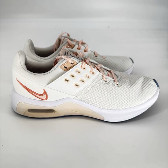 Nike Air Max Bella TR 4 Summit Athletic Sneakers Size 8 White Running Training - Picture 3 of 8